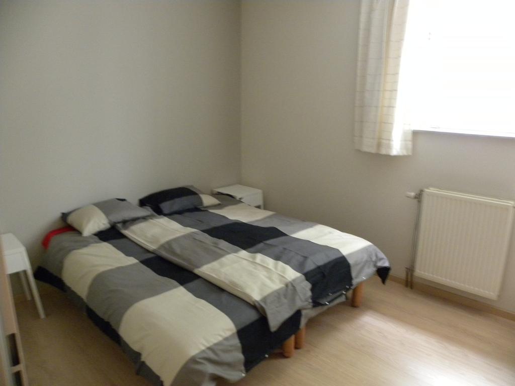 City Center Apartments Brasseurs Брюксел Стая снимка